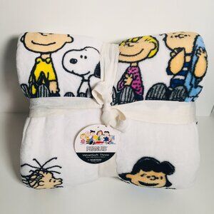 Snoopy Peanuts Velvet soft Fleece Throw Blanket